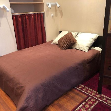 Colorful Apartment With Unique Style รีกา ภายนอก รูปภาพ