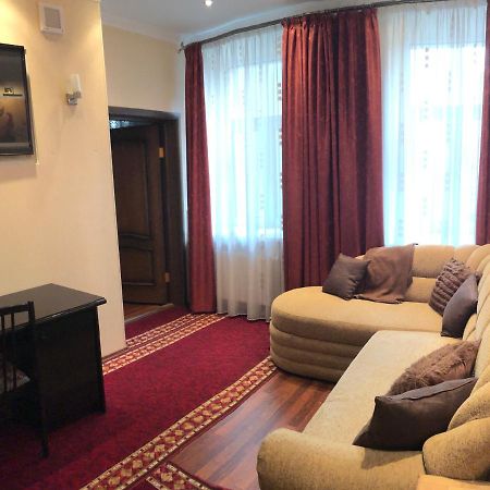 Colorful Apartment With Unique Style รีกา ภายนอก รูปภาพ